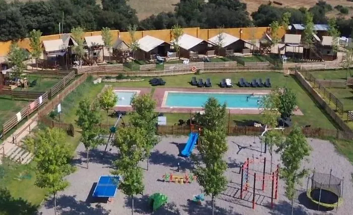Camping Rural Montori