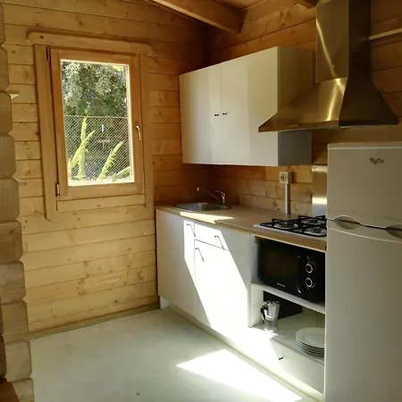 Camping Rural Montori Ultramort Exterior photo