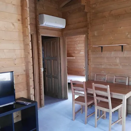 Camping Rural Montori Ultramort Exterior photo