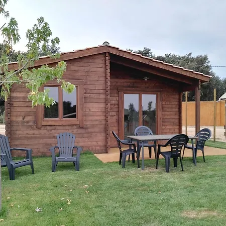 Camping Rural Montori Ultramort Exterior photo