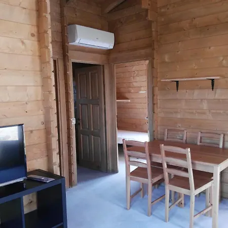 Camping Rural Montori Ultramort Exterior photo
