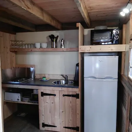 Camping Rural Montori Ultramort Exterior photo